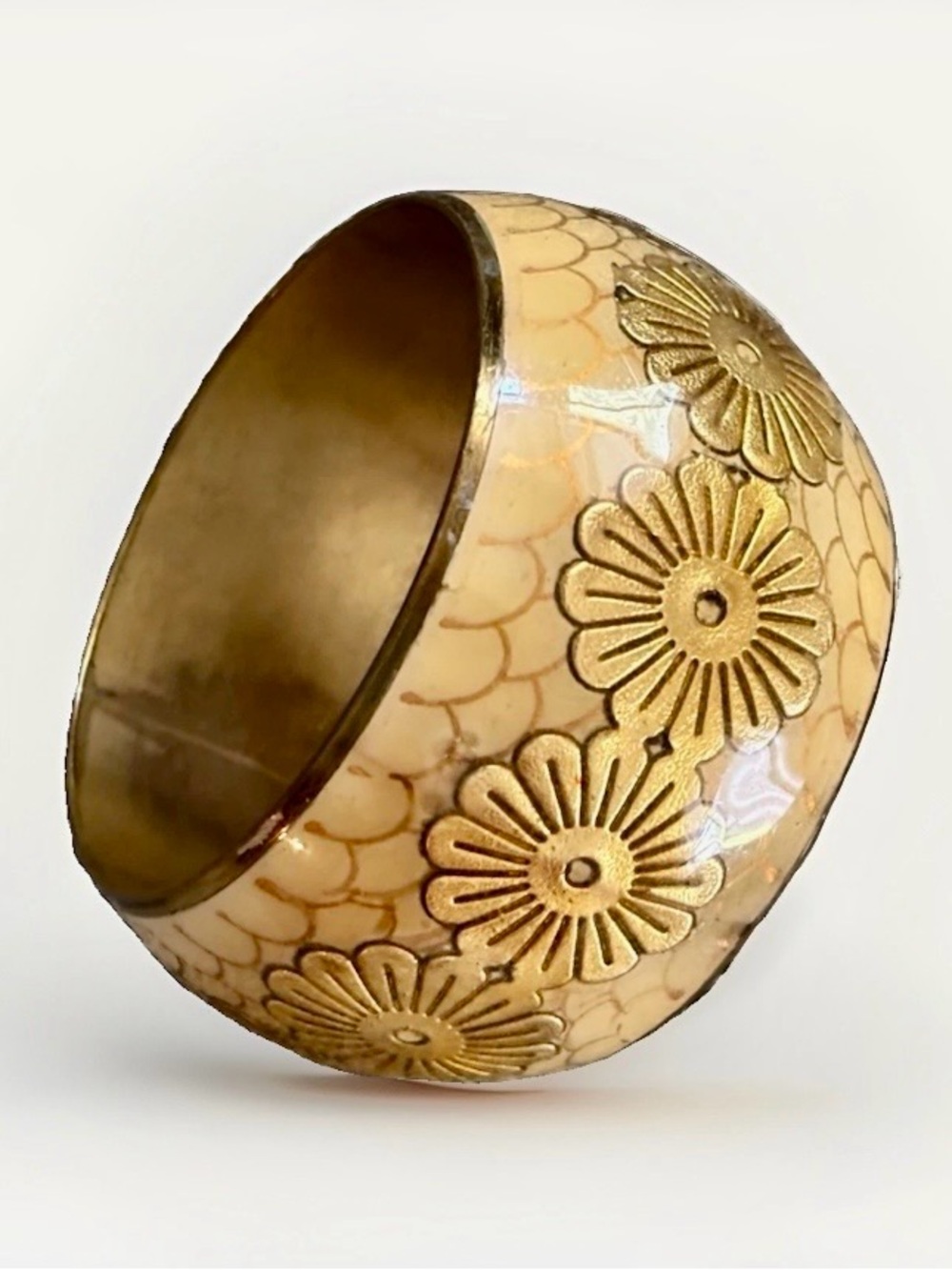 Vintage Cream Gold Enamel Fish Scale Floral Solid Wide Cuff Bangle Bracelet 3”